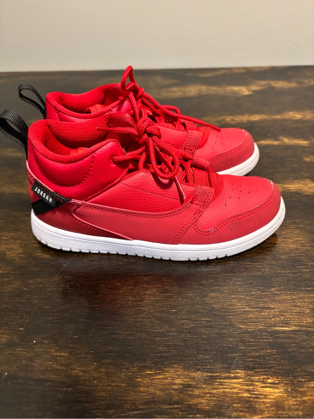 Nike Air Jordan Fadeaway - Picture 2 of 5